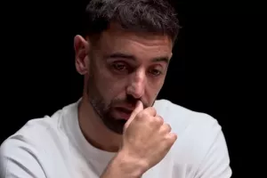 «Λύγισε» ο Μπρούνο μιλώντας για την οικογένειά του (βίντεο)