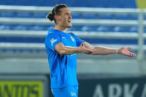 ΝΕΟ για Γιούση