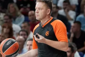 «Συναγερμός στη Βαλένθια για τον ορισμό διαιτητών στο ματς με τον Παναθηναϊκό»
