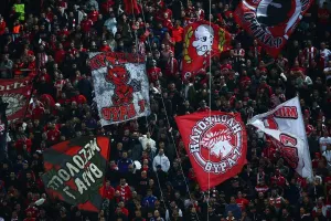 Ολοταχώς για sold-out το ντέρμπι του Ολυμπιακού με τον ΠΑΟΚ