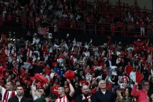 Μπάχαλο ώρες πριν το τζάμπολ του Final 4