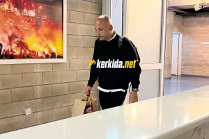 Ροθάδα... με σκυμμένο κεφάλι