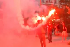Έξαλλοι πανηγυρισμοί στον Πειραιά για την πρόκριση στον τελικό του Final4