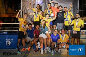 "Ο ΑΠΟΕΛ έλαμψε στο Under The Moon και κατέκτησε την πρωτιά στα 5χλμ."