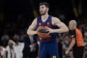 Ο Μπριθουέλα έβαλε 16 πόντους σε μια περίοδο και η Μπαρτσελόνα έκανε διπλό στην πρεμιέρα των playoffs!