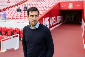 Ιραόλα και με βούλα στη Λίβερπουλ!