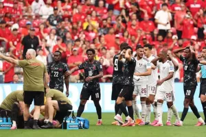 Βαριά τιμωρία της FIFA στον παίκτη του Κατάρ που έσπασε το πόδι του Κονέ!