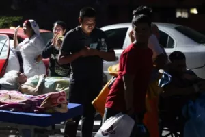 H στιγμή που οι φονικοί σεισμοί ισοπεδώνουν τη Βενεζουέλα (βίντεο)
