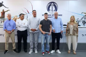  Ο ΚΟΑ βράβευσε τους αθλητές/τριες που έδωσαν  στην Κύπρο την πρωτιά στους ΑΜΚΕ