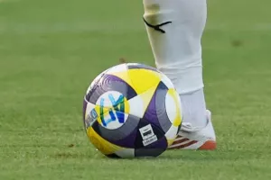 Πληρώνεις ή κάνεις υπομονή!