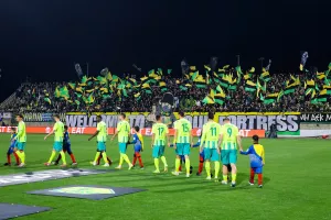 Ισχυρή/ανίσχυρη
