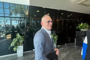 Καμία επίσημη πρόταση 