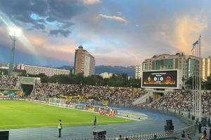 (Βίντεο/Φώτος) Ατμόσφαιρα... στο Kairat Almaty - Kyzylzhar