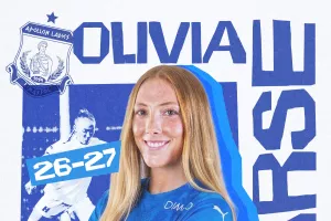 Στα κυανόλευκα η Olivia Pearse