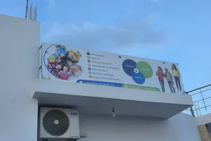 (Φώτος Kerkida) Εγκαίνια...στη Λάρνακα