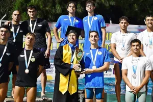 Άφησε την αποφοίτηση, επέλεξε ΑΠΟΕΛ και πήρε χρυσό μετάλλιο!