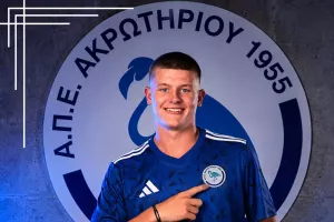 Τρεις ερωτήσεις για τον Josh