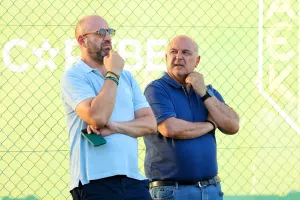 Από κοντά τα δύο τελευταία…