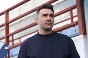 Άκης Βάβαλης- Απόλλων
