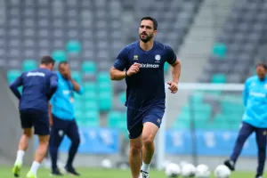 Επέστρεψε Κύπρο ο Λαΐφης/Εκτός με Λίχτενσταϊν