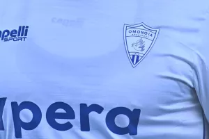 Συνεχίζει... κυπριακά