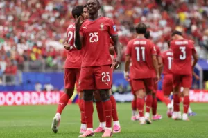 (LIVE/Ημίχρονο) Πορτογαλία 3-0 Ουζμπεκιστάν
