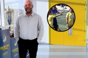 Συνέντευξη-Γυναικεία ομάδα ΑΠΟΕΛ/Πλάνο τριετίας, Futsal, "πορτοκαλί" και άλλα