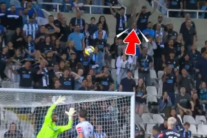 (BINTEO) Κι όμως, ΜΠΗΚΕ - Μόνο δύο το… είδαν να έρχεται!