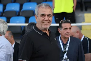 Σταθερή παρουσία