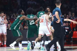 Καταγγελία Παναθηναϊκού για γροθιά του Τζόουνς στον Ναν