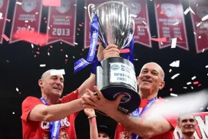 “Ο αντίπαλος μιλάει 365 μέρες τον χρόνο και κάνει 3000 αναρτήσεις, εμείς μιλάμε μετά από τίτλους”