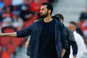 Έτοιμος να αναλάβει ο Αρμπελόα