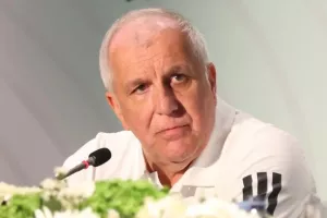 Ο Ομπράντοβιτς αποκάλυψε τον πρώτο παίκτη που μίλησε (Βίντεο)