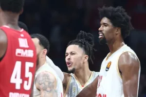 «Στην Παρτιζάν ο Χέις, στην Εφές ο Στραζέλ - Πιθανή αποχώρηση και του Μίροτιτς»