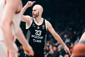 Το συμβόλαιο του Νικ Καλάθη με τον ΠΑΟΚ