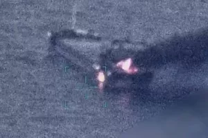 Πυρκαγιά σε φορτηγό πλοίο στη Μαύρη Θάλασσα έπειτα από πλήγμα ρωσικού drone