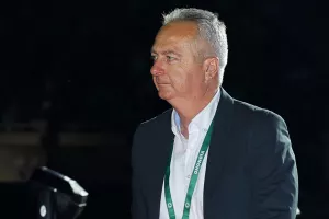 Η μεταγραφή που είναι κοντά (Ομόνοια)