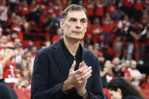 Ολυμπιακός για Μπαρτζώκα