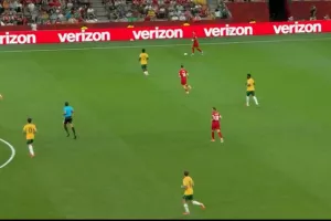 (LIVE/Ημίχρονο) Αυστραλία 1-0 Τουρκία
