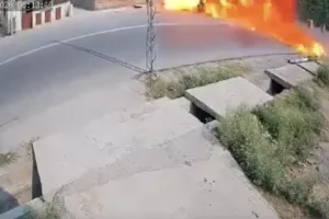 (Βίντεο) Πακιστάν: Συνετρίβη αεροσκάφος της πολεμικής αεροπορίας σε κατοικημένη περιοχή