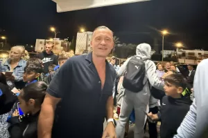 Χαμογελά ο Λομάκιν γιατί ξέρει τι έχει χτίσει!