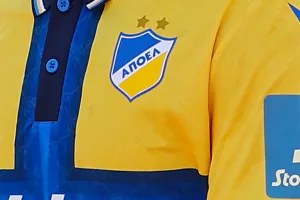 Δεν σταματά στους 5 πρώτους/Έρχονται νέα συμβόλαια!