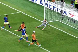 (ΒΙΝΤΕΟ) To 1-0 της Ολλανδίας