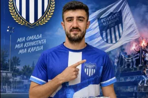 DEAL με επιθετικό