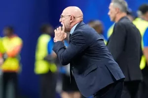 Ντε λα Φουέντε: «Πρέπει να βελτιωθούμε - Στόχος μας ο τελικός»