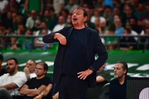Αταμάν: “Αν μας επιτραπεί να παίξουμε σύμφωνα με τους κανόνες του μπάσκετ, θα είμαστε πρωταθλητές”