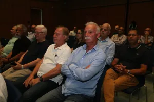 (Φώτος) "Η ζωή μετά το τέλος της ποδοσφαιρικής καριέρας"