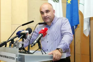 Μοναδικός υποψήφιος ο Λούης Δημητρίου