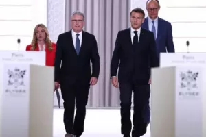 Έτοιμες οι "Big 4" έτοιμες να άρουν τις κυρώσεις κατά του Ιράν - Στη G7 το άνοιγμα του Ορμούζ