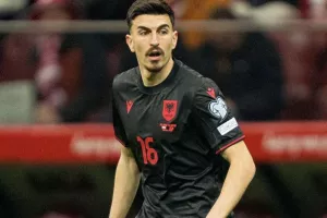 «Εξετάζει την περίπτωση του Σέχου η ΑΕΚ»